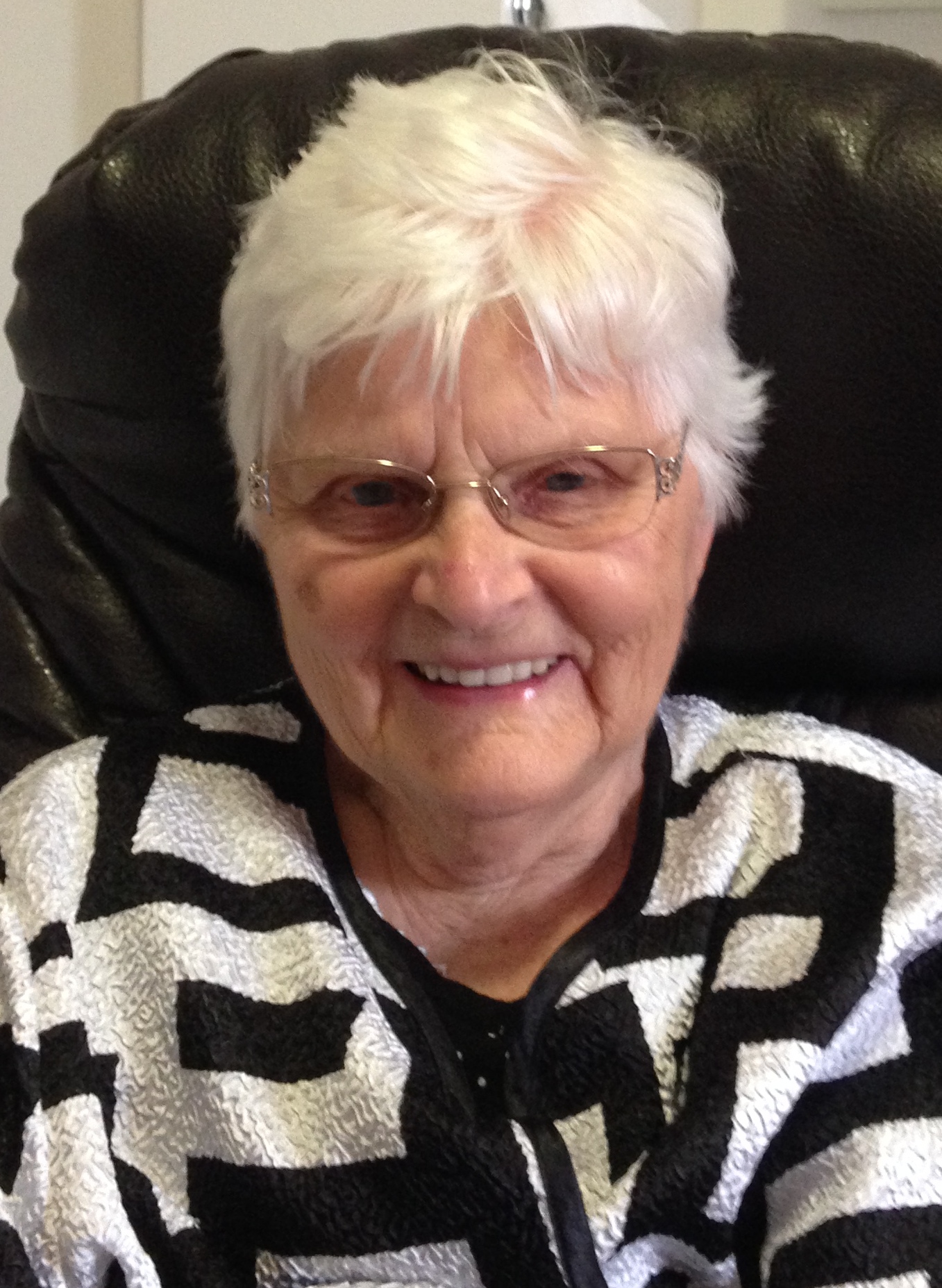 Annette Coulombe Néron